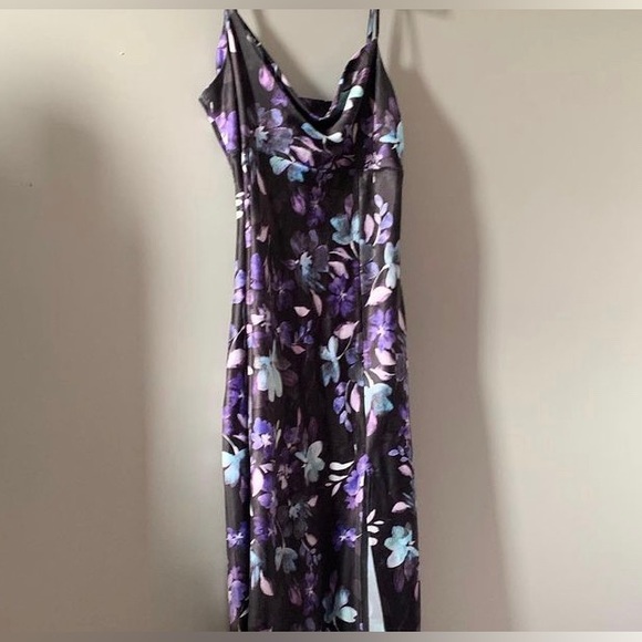 DYNAMITE Satin Midi Slip Dress - Picture 2 of 5